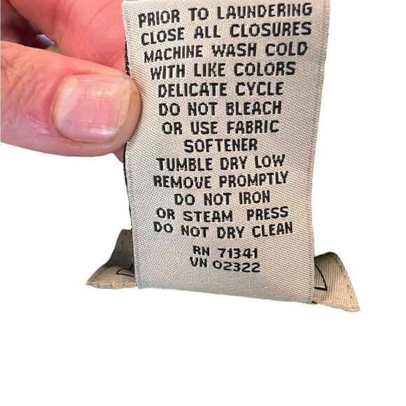 L.L. Bean green fleece lined vest. Size small petites - Picture 4 of 7